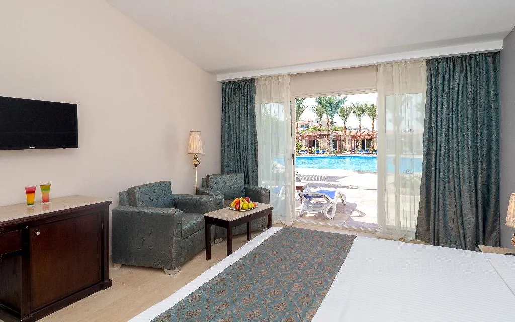 Room, SUNRISE Azalea Aqua Park Resort, Red Sea Riviera