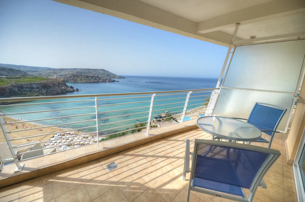 SUITE SEA VIEW Room, Radisson Blu Resort & Spa Golden Sands, Malta
