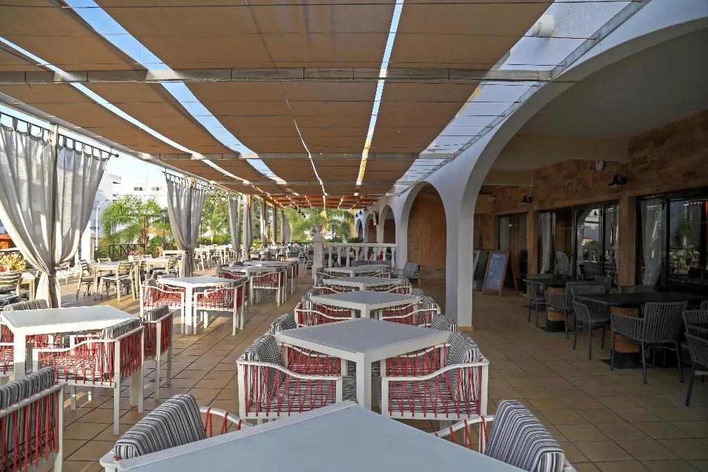 Terrace, Paladim & Alagoamar, Algarve