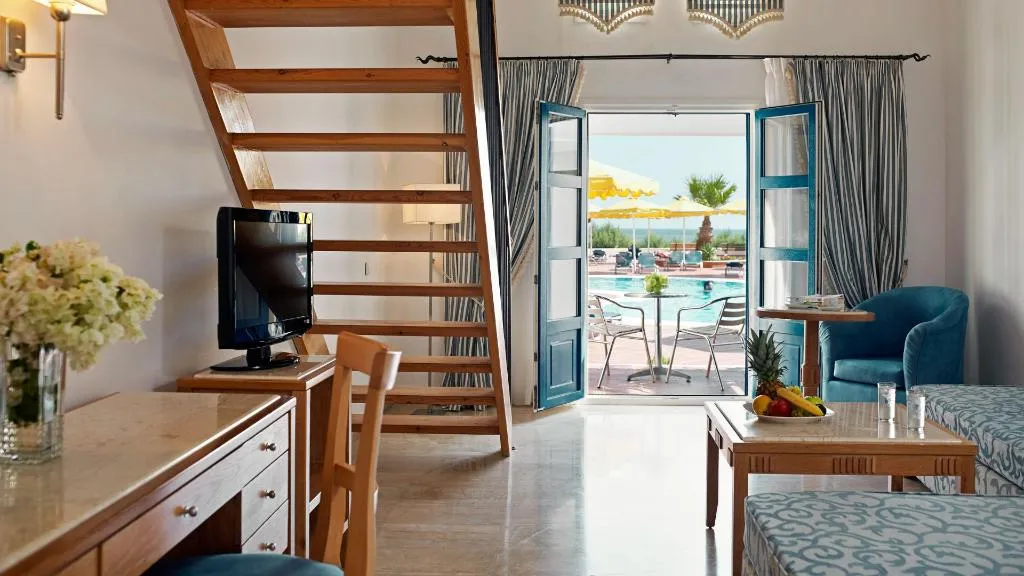 QUADRUPLE POOL VIEW Room, Mitsis Norida, Kos