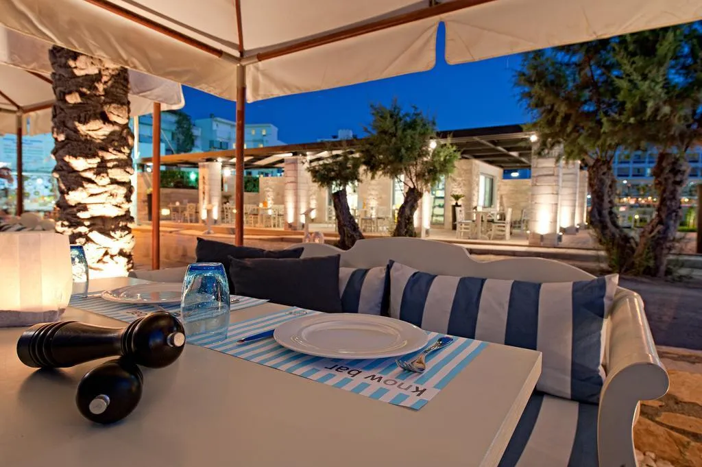 Restaurant, Hersonissos Palace, Crete
