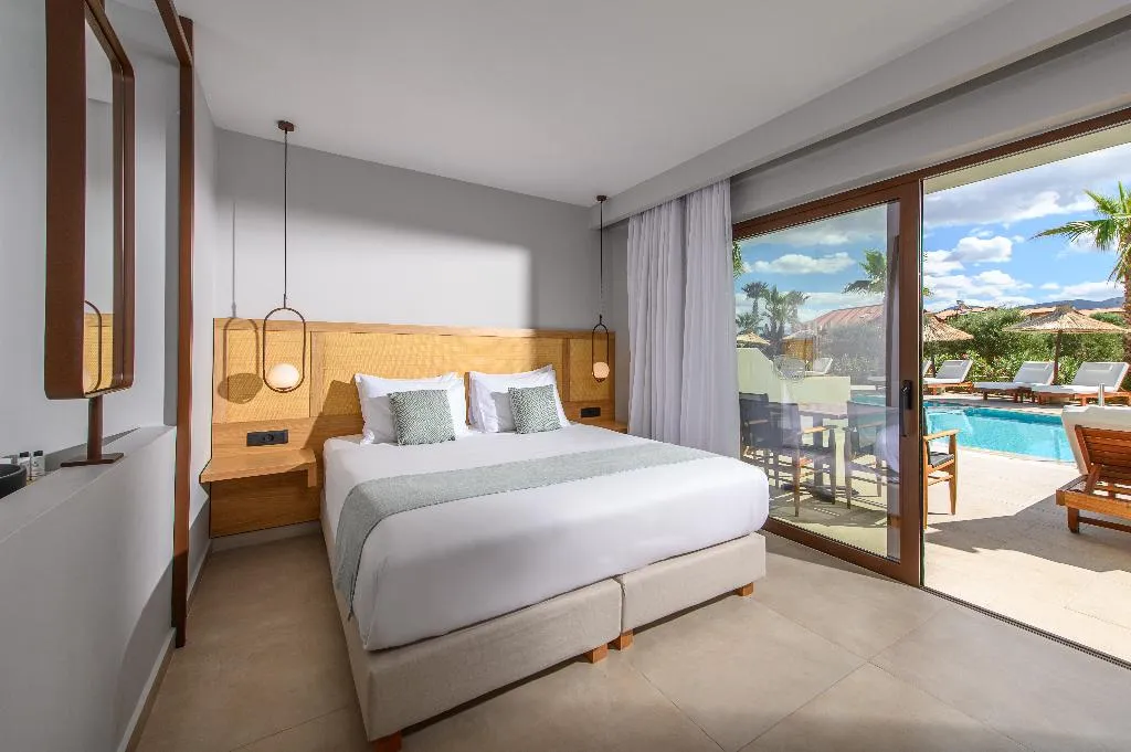 FAMILY ROOM STANDARD Room, Stella Palace, Crete
