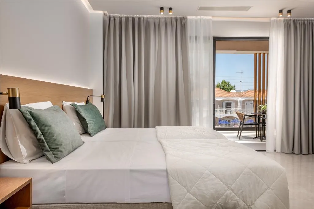 TWIN PREMIUM Room, Hotel Canadian, Zante