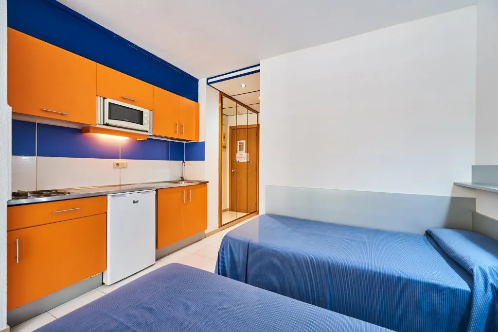 STUDIO CAPACITY 4 Room, Inter2Salou, Costa Dorada