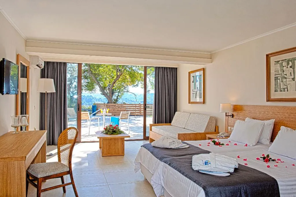 BUNGALOW SUPERIOR SEA VIEW Room, Corfu Holiday Palace Hotel, Corfu