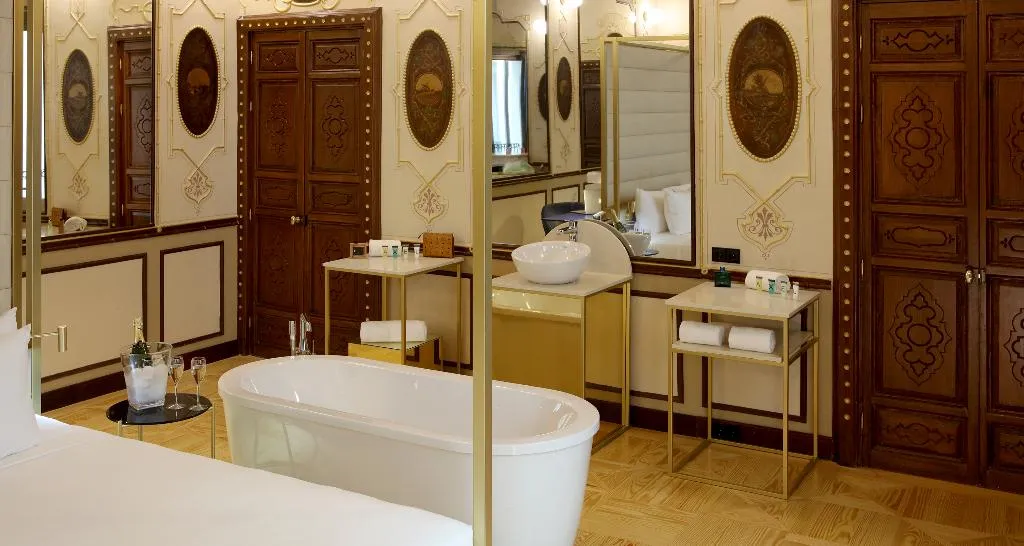 SUITE STANDARD Room, Axel Hotel Madrid - Adults Only, Madrid