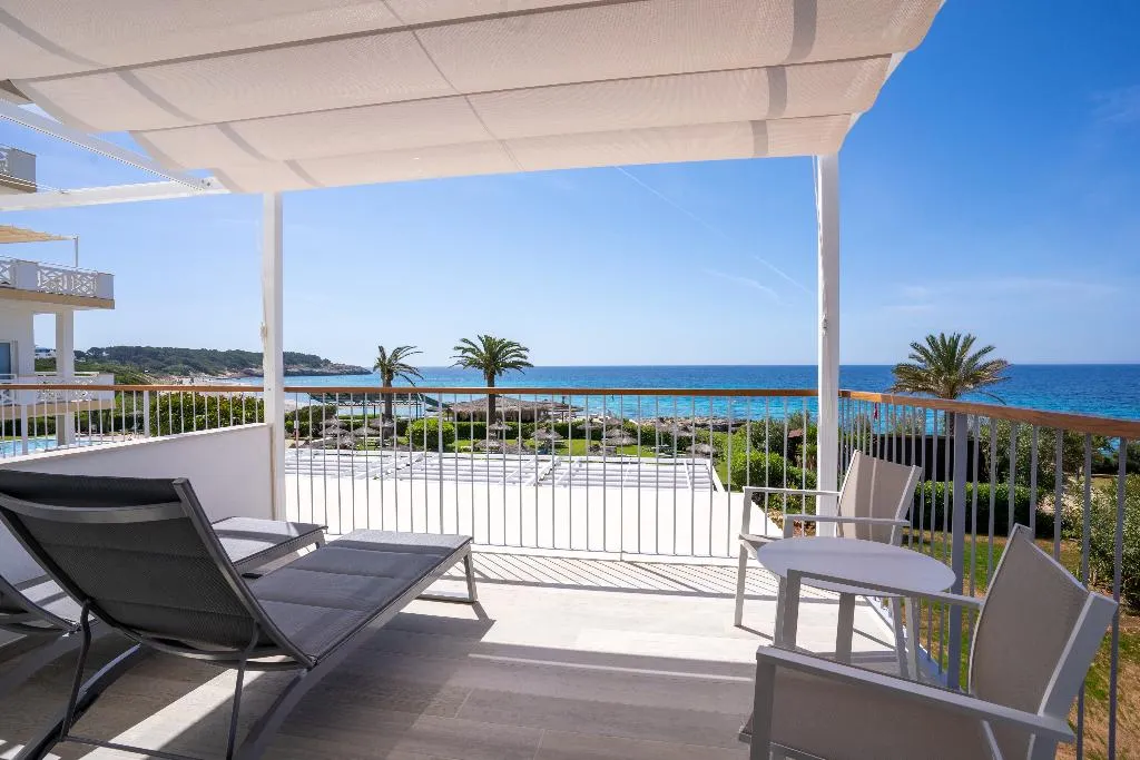 Double or Twin SUPERIOR Room, Seth Santo Tomas, Menorca