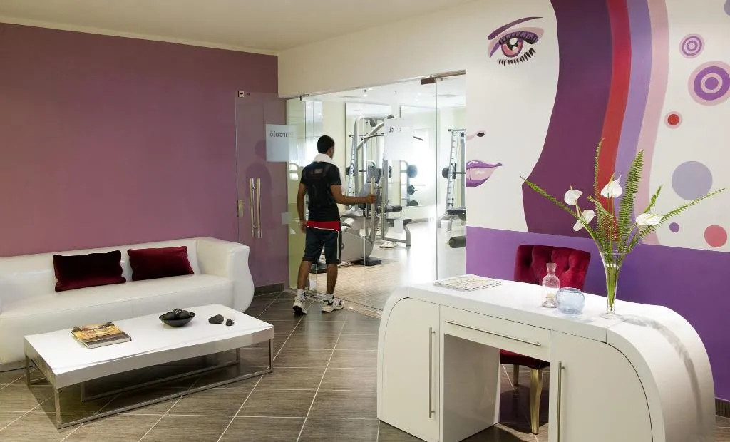 Sports and Entertainment, Barcelo Cairo Pyramids, Cairo