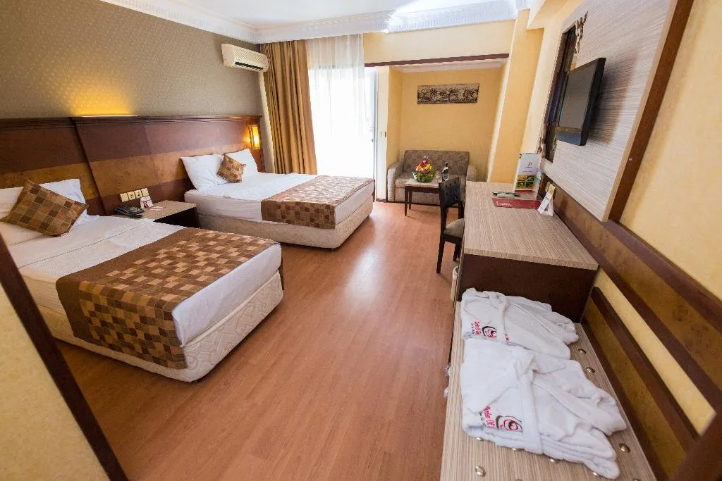 DOUBLE SEA VIEW Room, Garden of Sun Hotel, Bodrum