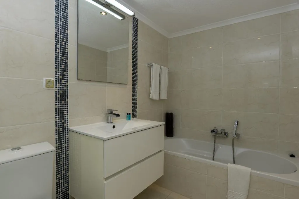 APARTMENT SEA VIEW ONE BEDROOM Room, Rocha Brava Village Resort, Algarve