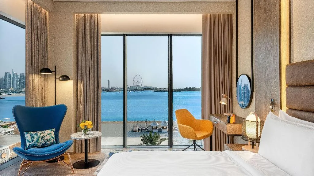 DOUBLE DELUXE Room, Voco Dubai The Palm, Dubai