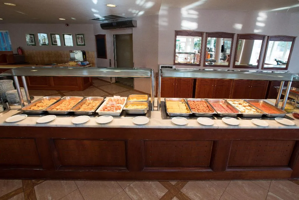 Restaurant, Sovereign Beach Hotel, Kos