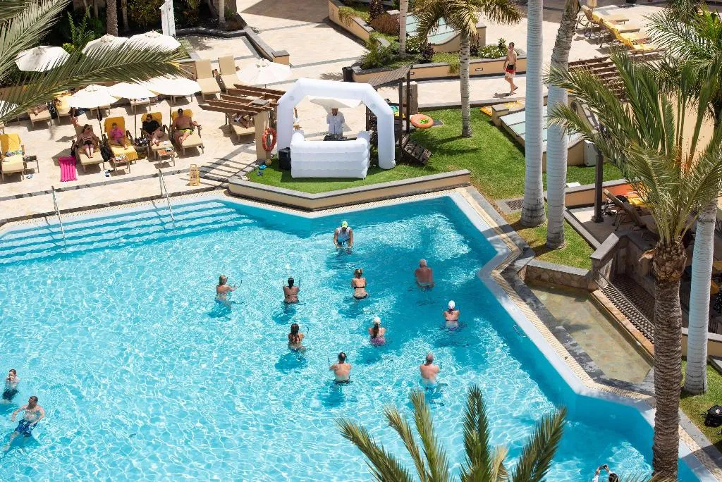 Pool, GF Gran Costa Adeje, Tenerife