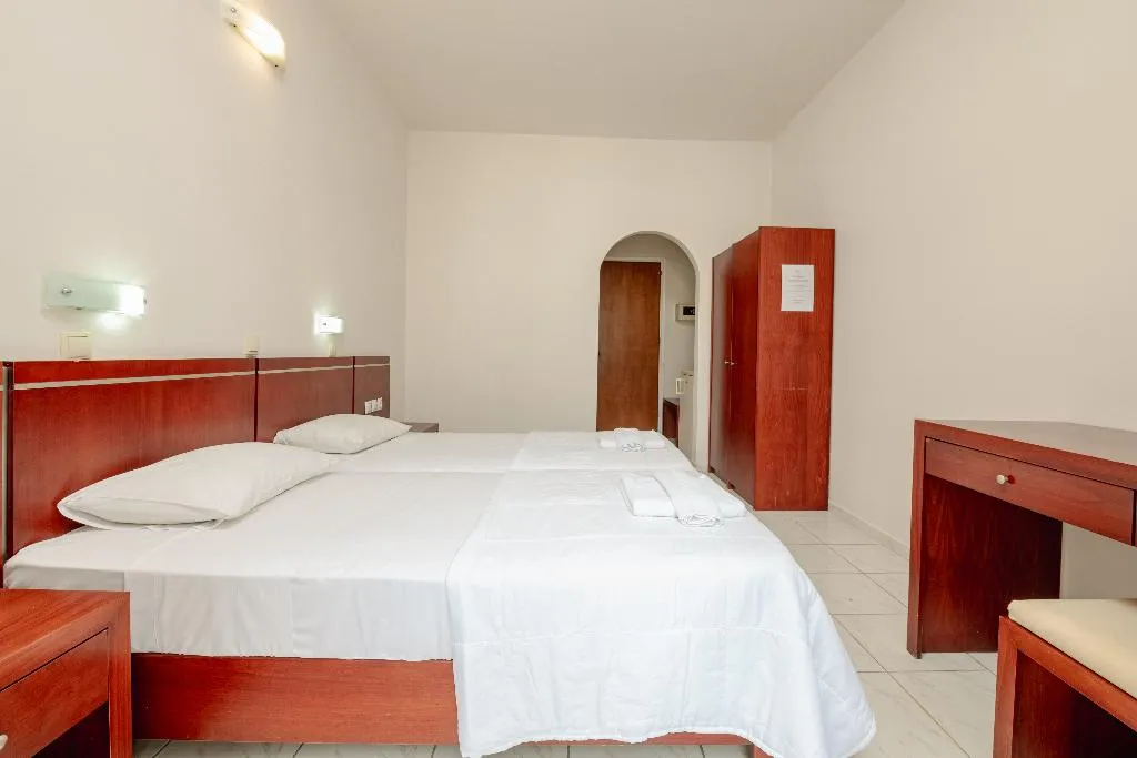 TWIN ECONOMY Room, Hotel Canadian, Zante