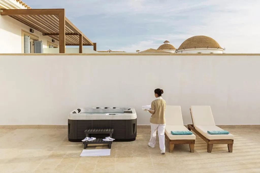 BUNGALOW SEA VIEW Room, Mitsis Selection Laguna, Crete