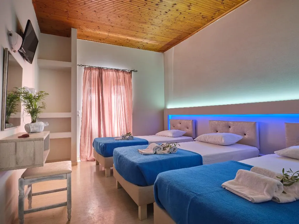 STUDIO CAPACITY 3 Room, Hotel Savvas De Mar, Zante