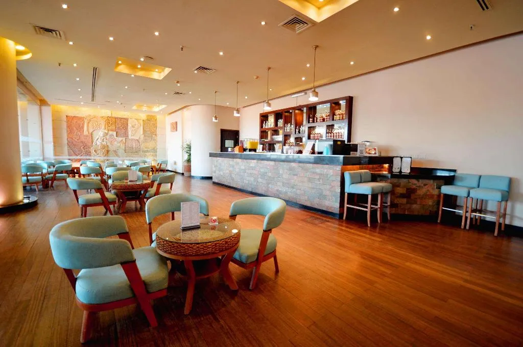 Bar, Aurora Oriental Resort, Red Sea Riviera