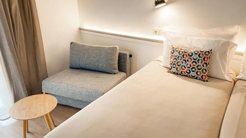 TRIPLE STANDARD Room, htop Amatista, Costa Brava