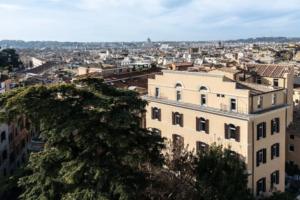 General view, Palazzo 4 Fontane 12, Rome