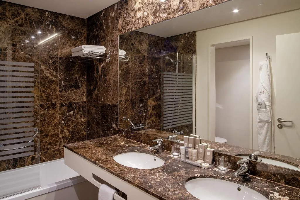 Double or Twin SEA VIEW Room, Arrecife Gran Hotel & Spa, Lanzarote