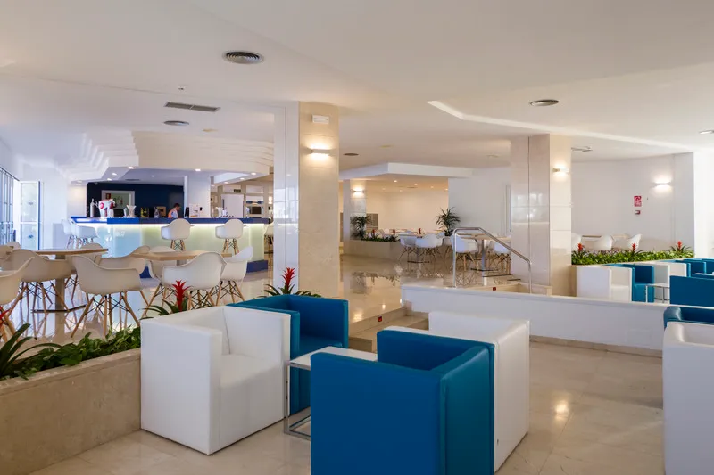 Bar, Globales Mediterrani, Menorca