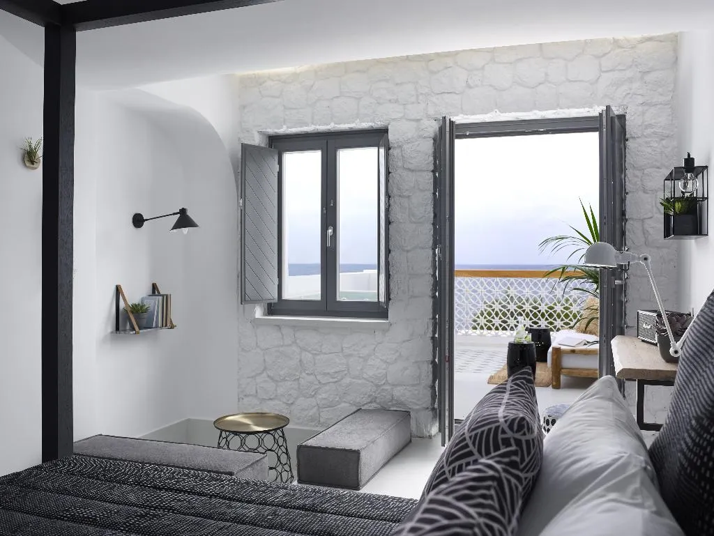DOUBLE DELUXE SEA VIEW Room, Afroditi Venus Beach Resort, Santorini