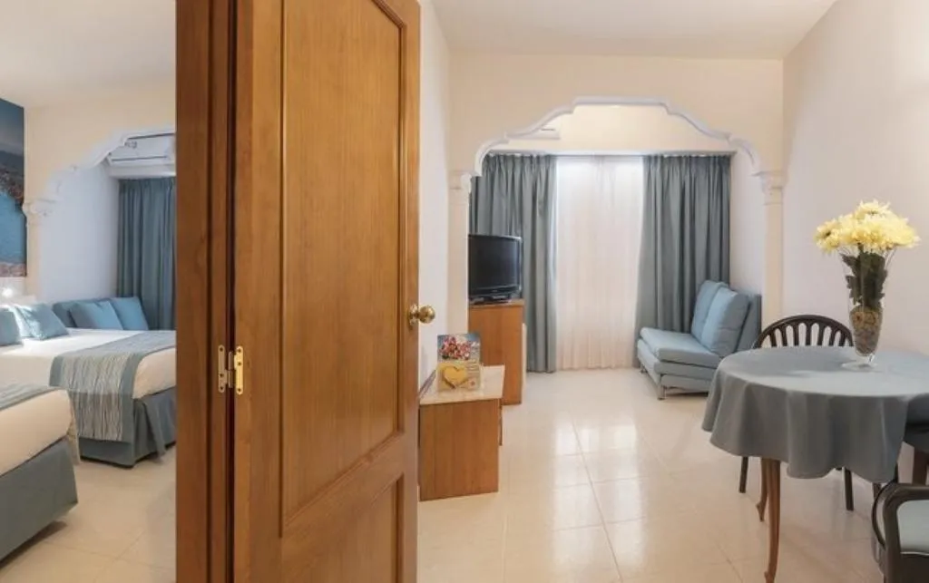 FAMILY ROOM STANDARD Room, Magic Cristal Park Hotel, Costa Blanca