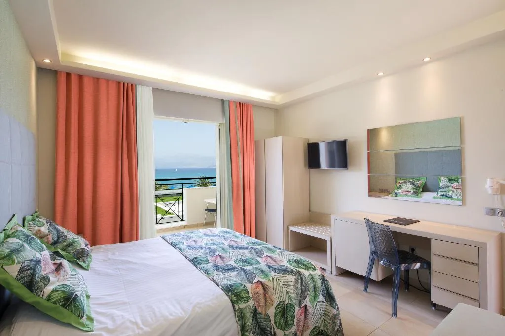 Double or Twin DELUXE SEA VIEW Room, Mareblue Beach, Corfu