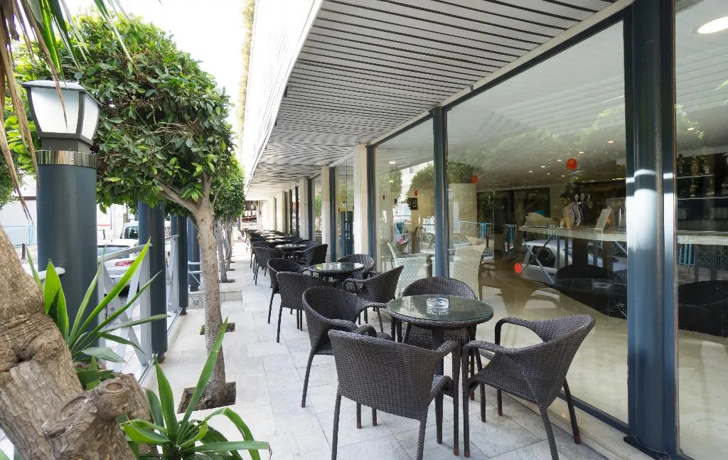 Terrace, Sandos Griego, Costa Del Sol
