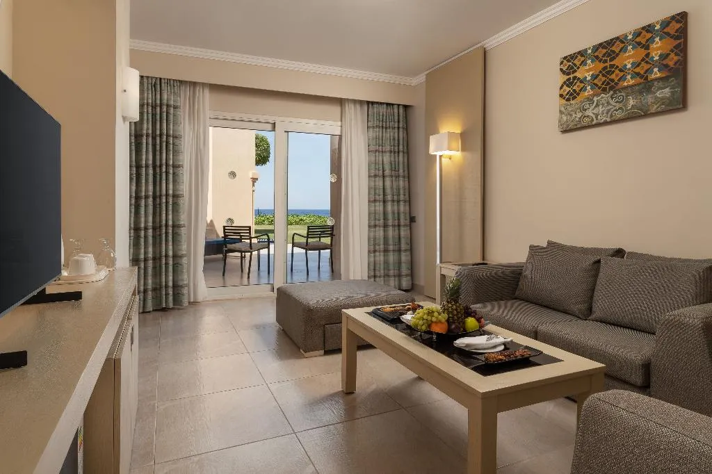 JUNIOR SUITE STANDARD Room, Cleopatra Luxury Resort Sharm El Sheikh, Red Sea Riviera