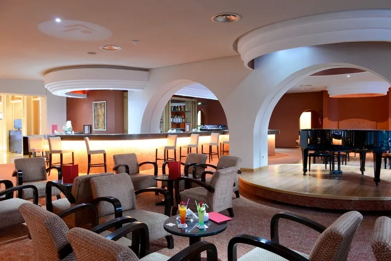Bar, Royal Tulip Taj Sultan Resort, Tunisia