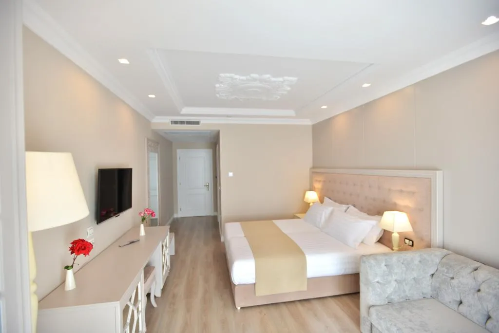 DOUBLE STANDARD Room, Flower Garden Hotel, Durres