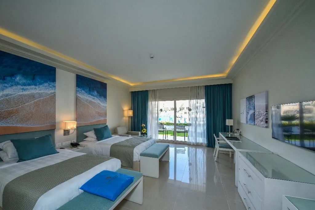 TRIPLE STANDARD Room, Cleopatra Luxury Resort Sharm Adults Only, Red Sea Riviera