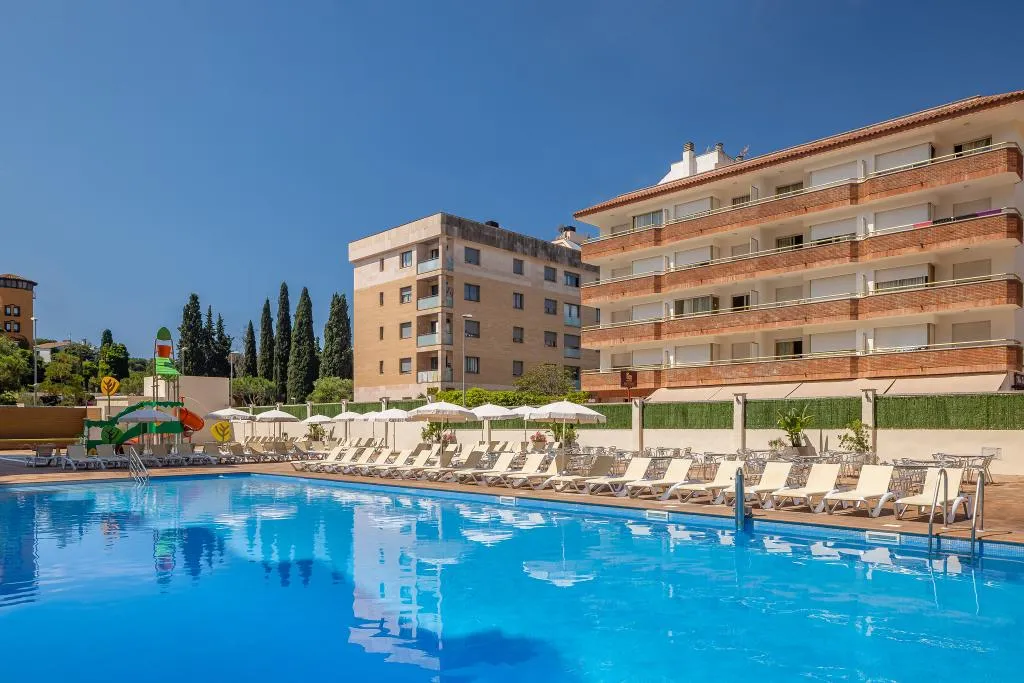 Pool, htop Amatista, Costa Brava