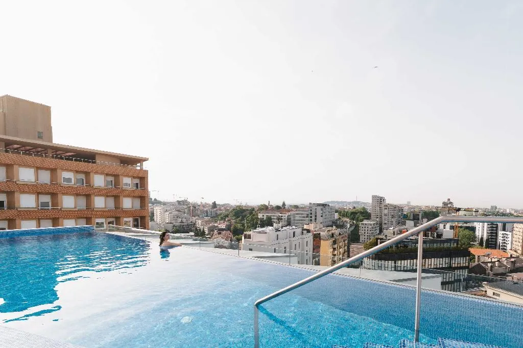 Pool, Jupiter Porto Hotel - Rooftop & Spa, Porto