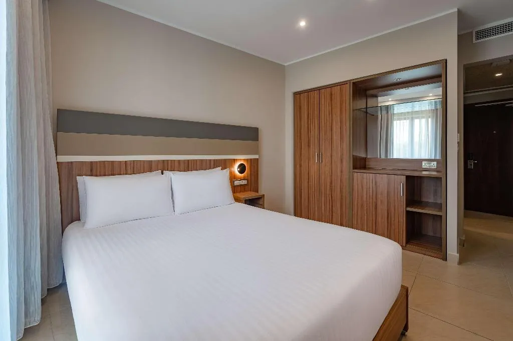 DOUBLE GUEST ROOM Room, DoubleTree by Hilton Malta, Malta
