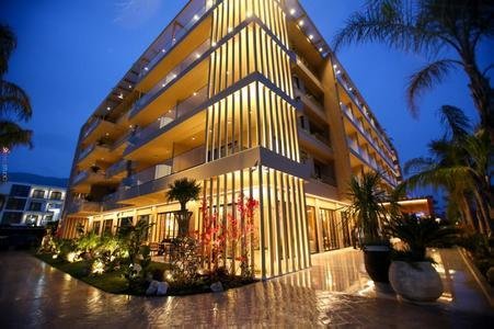Regina Palm Resort, Kavaje