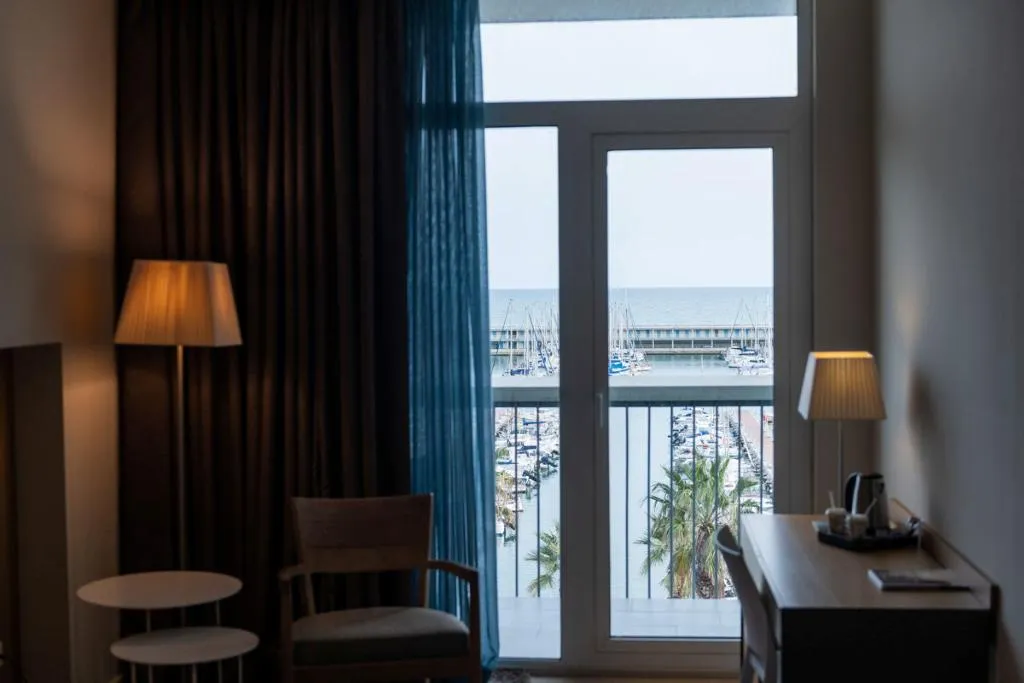 Room, Atenea Port Barcelona Mataro, Barcelona
