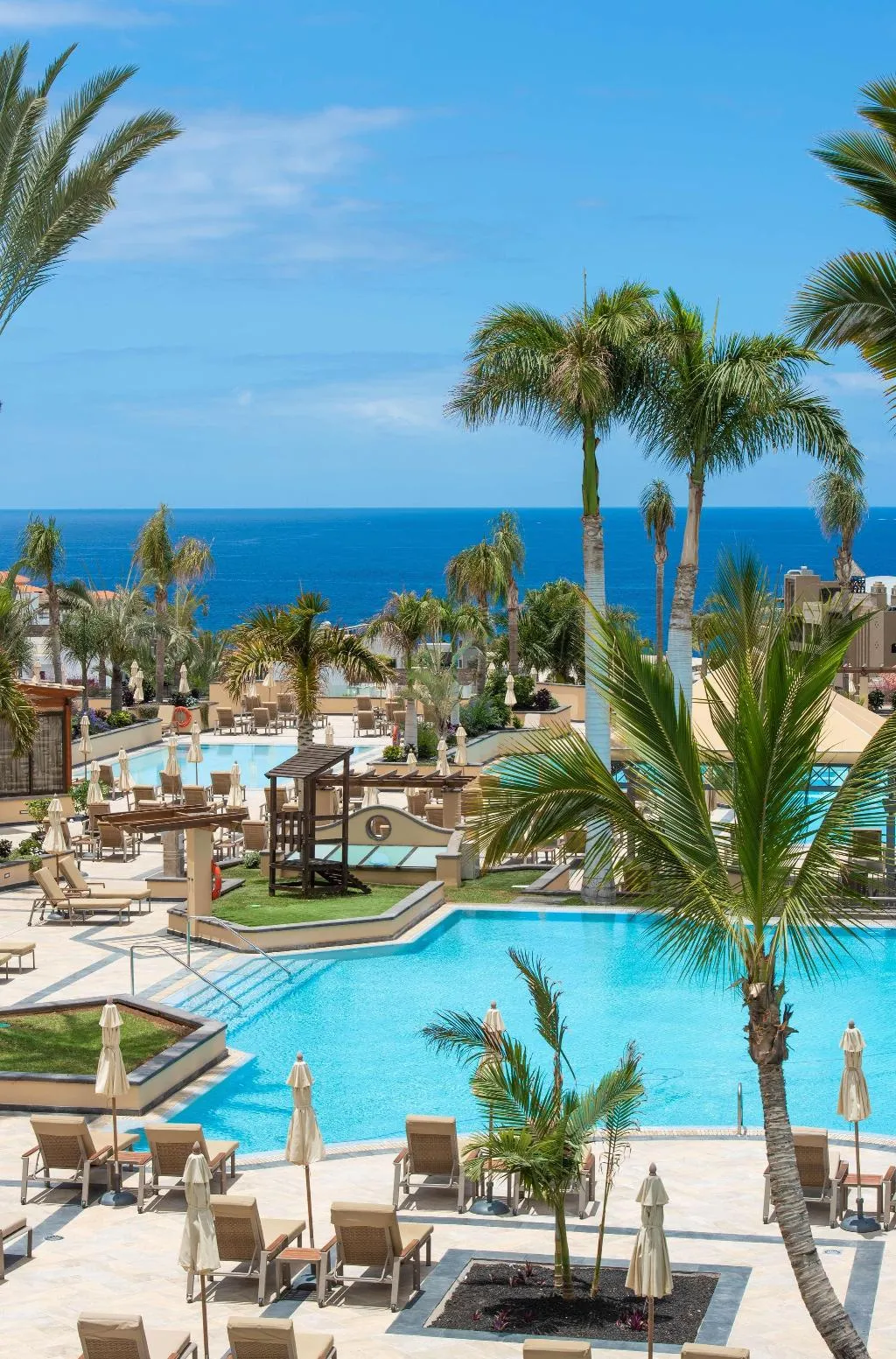 Pool, GF Gran Costa Adeje, Tenerife