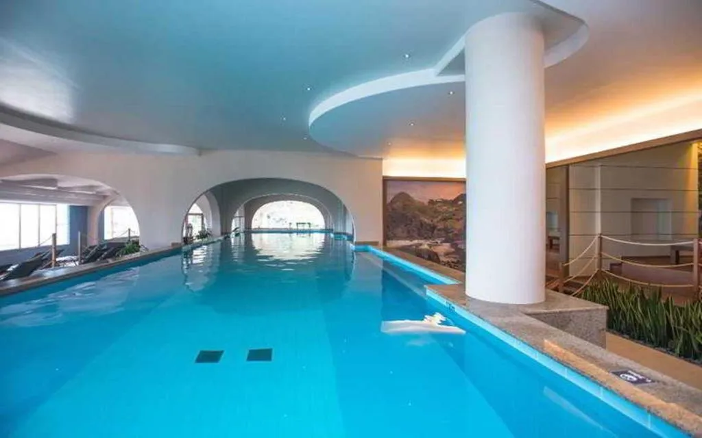 Pool, Pestana Carlton Madeira Premium Ocean Resort, Madeira