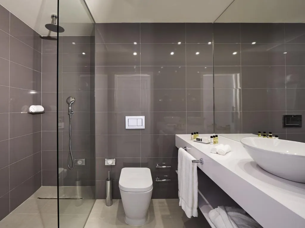 Double or Twin DELUXE SEA VIEW Room, Tivoli Carvoeiro Algarve Resort, Algarve