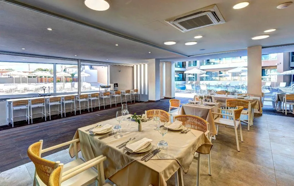 Restaurant, White Olive Elite Hotel Laganas, Zante