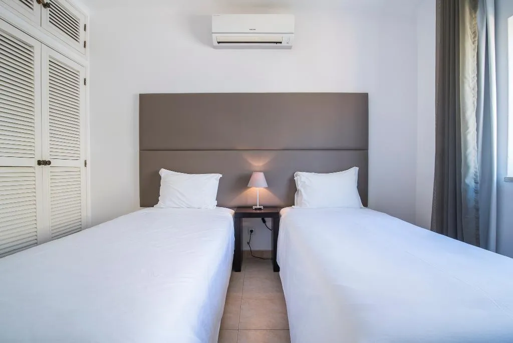 APARTMENT THREE BEDROOMS Room, Clube VilaRosa, Algarve