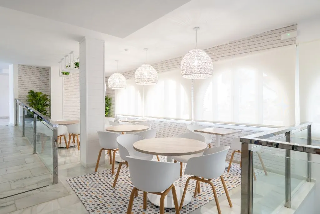 Bar, Hotel Nerja Club & Spa, Costa Del Sol