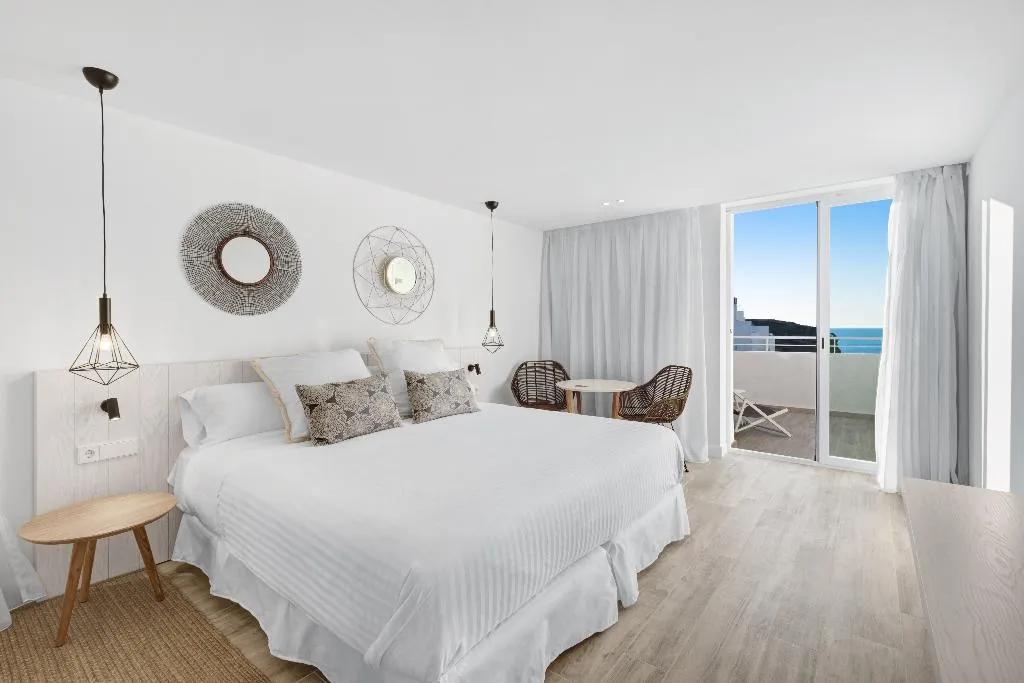 Double or Twin SUPERIOR SEA VIEW Room, Barcelo Portinatx, Ibiza
