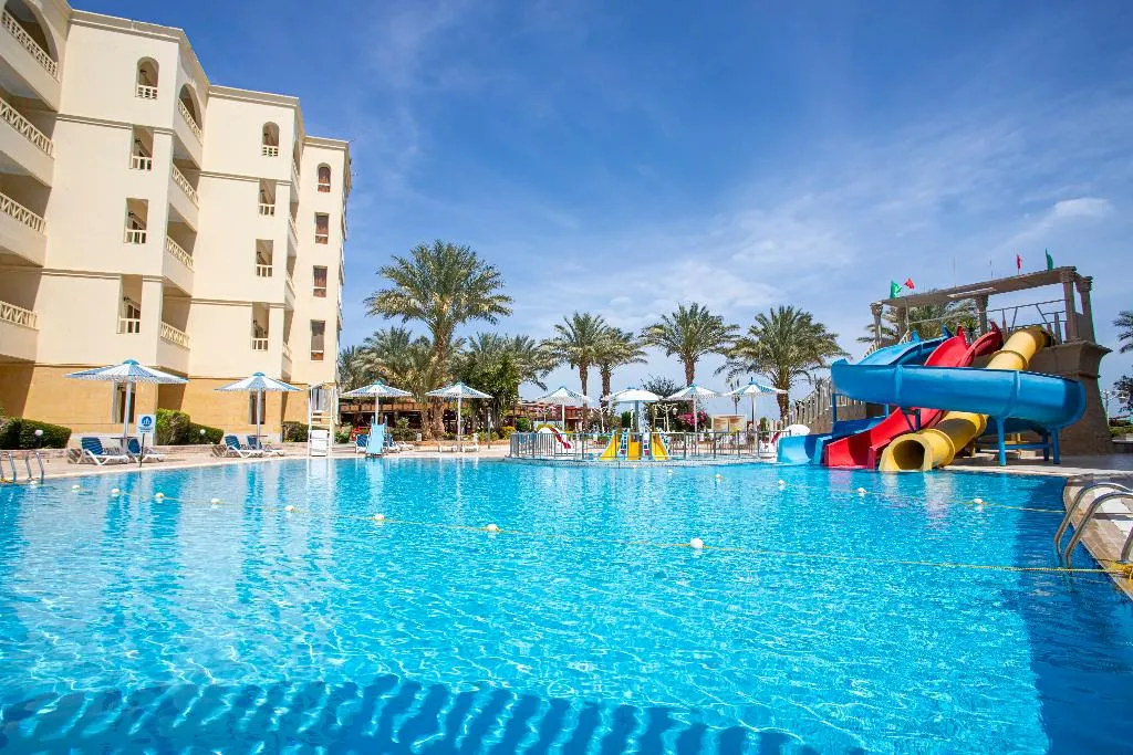 Pool, AMC Royal Hotel & Spa, Red Sea Riviera