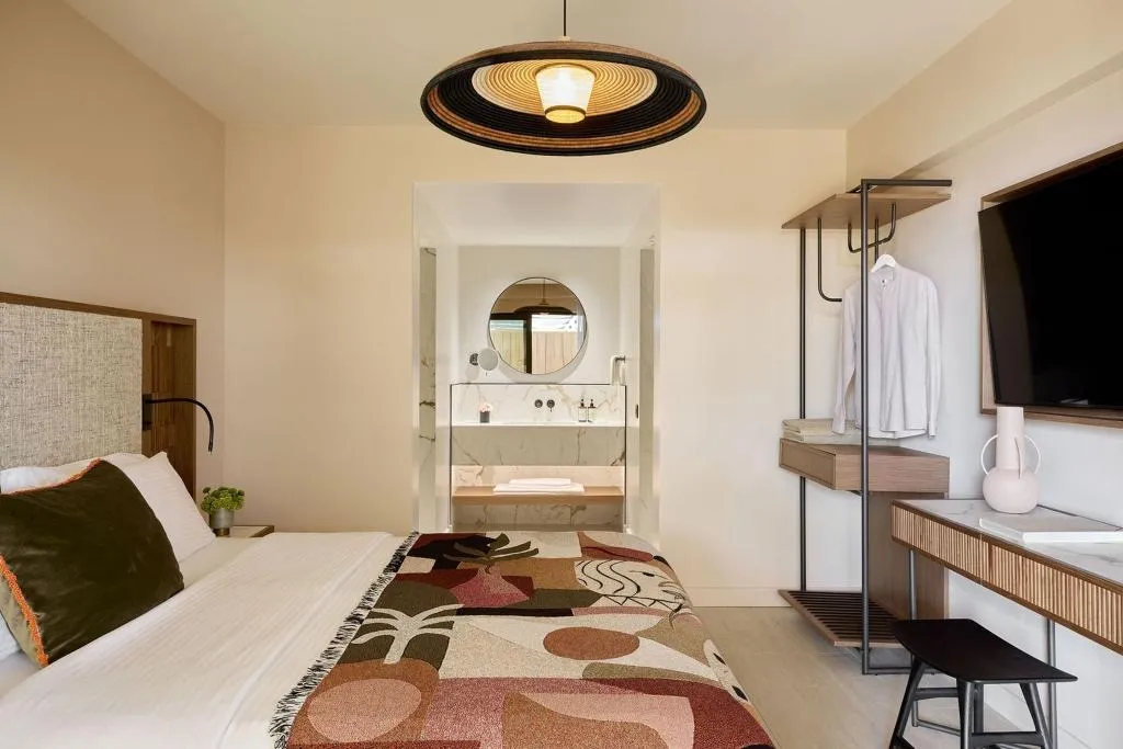 SUITE SEA VIEW TWO BEDROOMS Room, Eagles Palace, Small Luxury Hotels Of The World, Thessaloniki