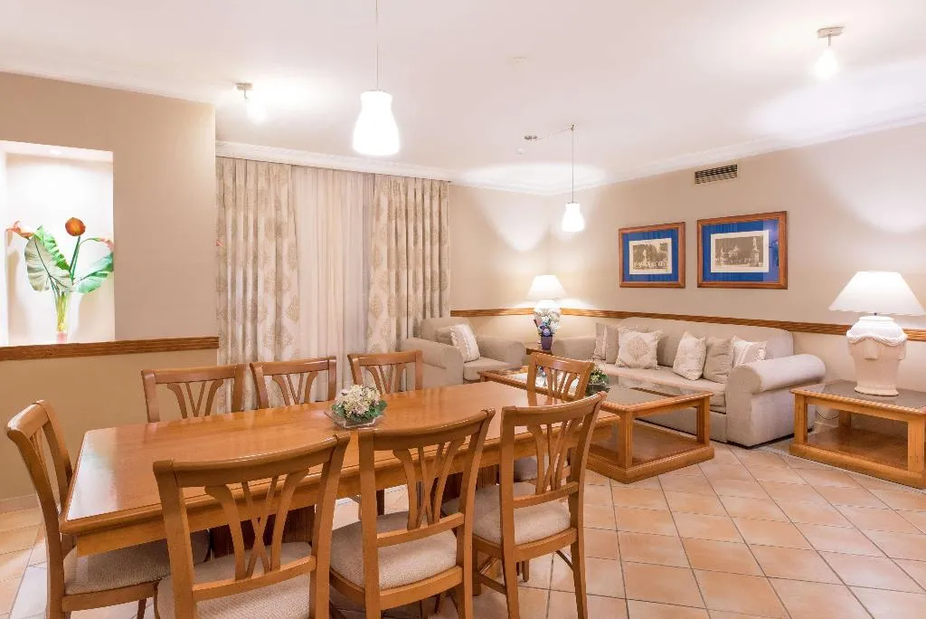 Room, GF Gran Costa Adeje, Tenerife