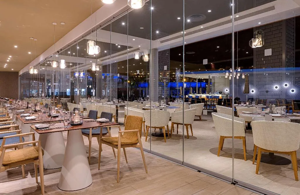Restaurant, Radisson Blu Resort & Spa Gran Canaria Mogan, Gran Canaria