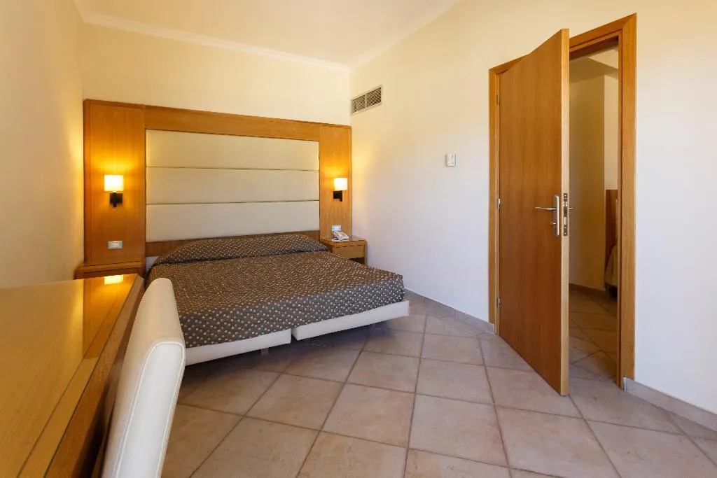 SUITE STANDARD Room, Lindos Royal Resort, Rhodes